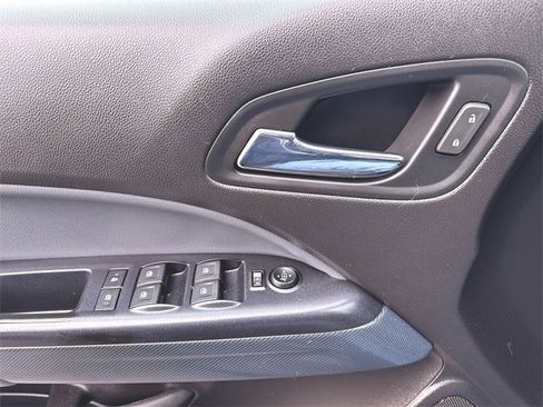 Used 2017 Chevrolet Colorado Z71 image 21