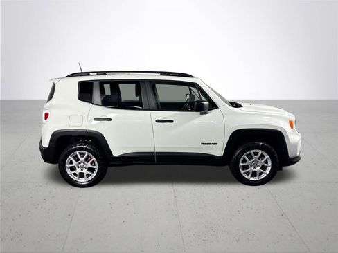 Used 2019 Jeep Renegade Sport w/ Sport Appearance Group AWD/4WD image 5