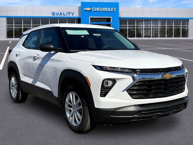 New 2026 Chevrolet TrailBlazer LS FWD image 1