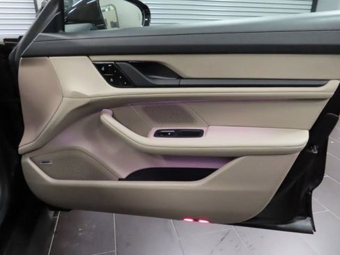 Used 2021 Porsche Taycan 4S image 14