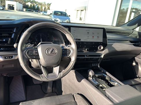 Certified 2023 Lexus RX 350 w/ Accessory Package (Z1) image 16