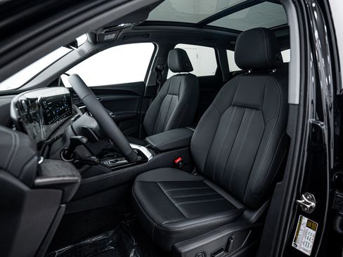 New 2025 Audi Q5 Premium Plus image 14