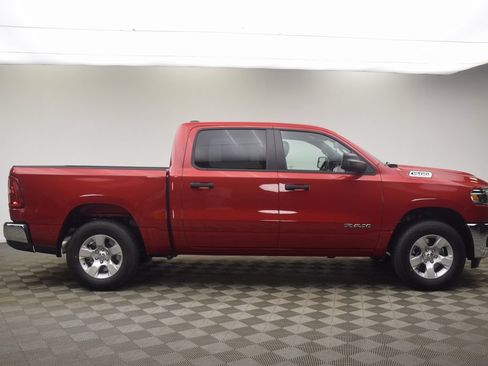 New 2026 RAM 1500 4x4 Crew Cab image 3