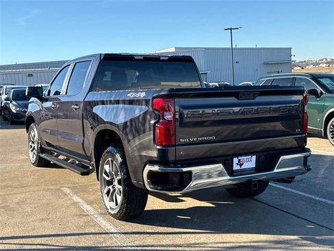 Used 2023 Chevrolet Silverado 1500 LT image 7