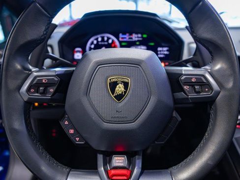 Used 2019 Lamborghini Huracan LP 580-2 image 36