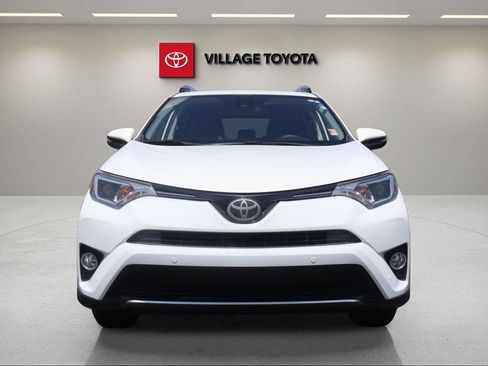 Certified 2018 Toyota RAV4 XLE FWD image 8