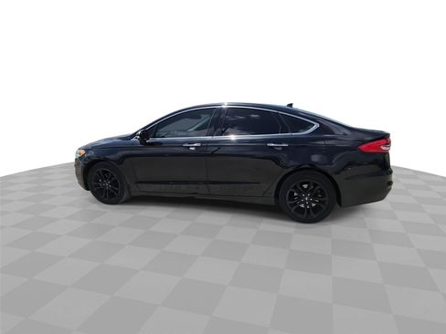 Used 2019 Ford Fusion SEL FWD image 6