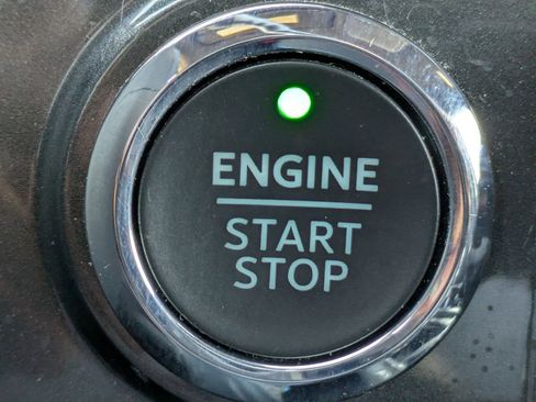 Certified 2023 Ford F150 XLT w/ Equipment Group 302A High image 31