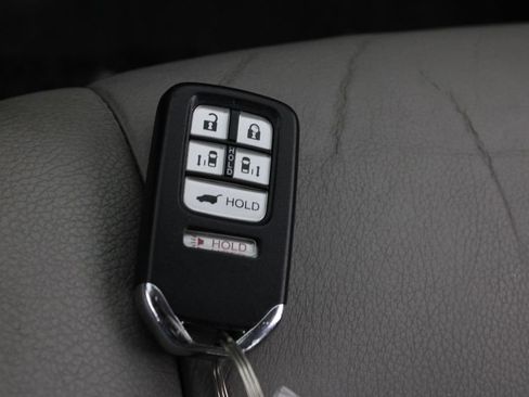 Used 2016 Honda Odyssey EX-L image 32