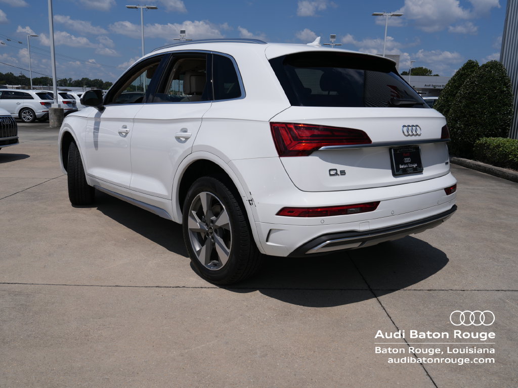 Used 2023 Audi Q5 2.0T Premium Plus w/ Premium Plus Package AWD/4WD image 3