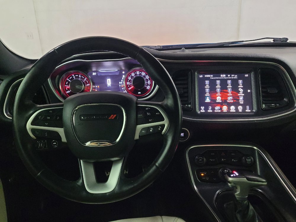Used 2015 Dodge Challenger SXT Plus w/ Technology Group RWD image 22