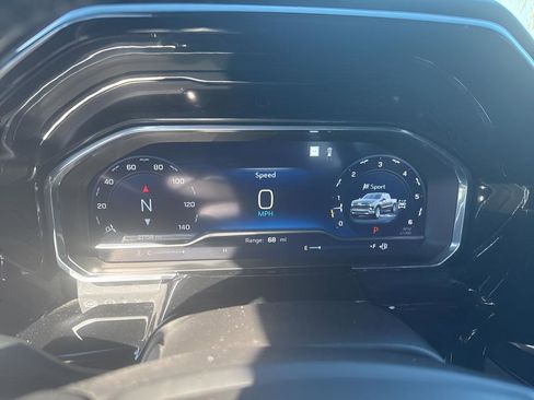 Used 2022 Chevrolet Silverado 1500 RST w/ All Star Edition Plus image 22