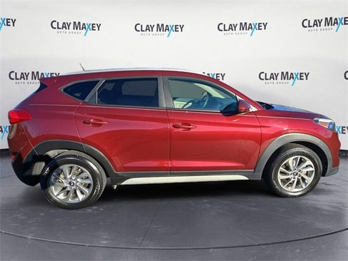 Used 2017 Hyundai Tucson SE image 6