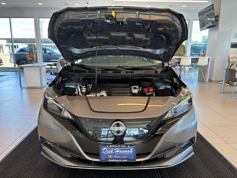 Certified 2024 Nissan Leaf SV Plus FWD image 5