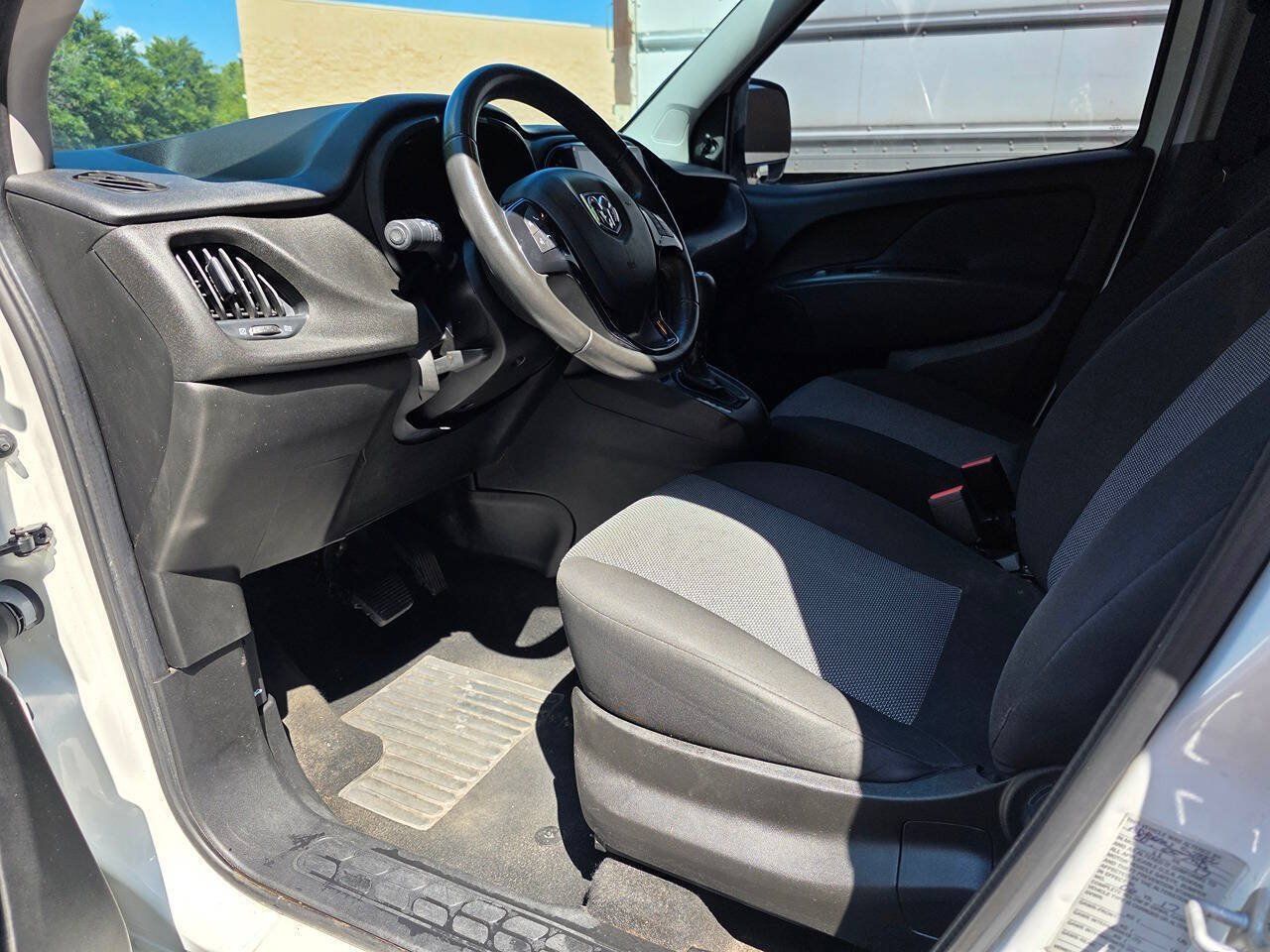 Used 2017 RAM ProMaster City Tradesman w/ Rear Back-up Camera Group FWD image 11