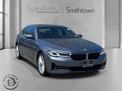 Used 2021 BMW 530i xDrive w/ Premium Package AWD/4WD image 1