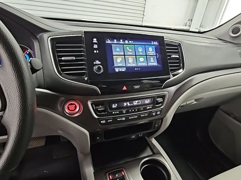 Used 2021 Honda Pilot EX image 13