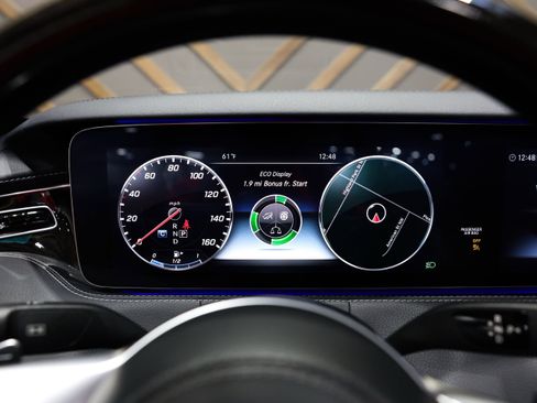 Used 2019 Mercedes-Benz S 560 Cabriolet w/ AMG Line Exterior image 37