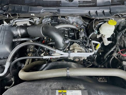 Used 2017 RAM 1500 Laramie w/ Convenience Group image 32