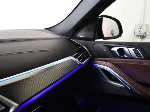 Used 2021 BMW X6 M50i w/ Premium Package image 23