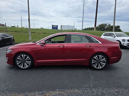 Used 2020 Lincoln MKZ Reserve w/ Elements Package FWD image 8