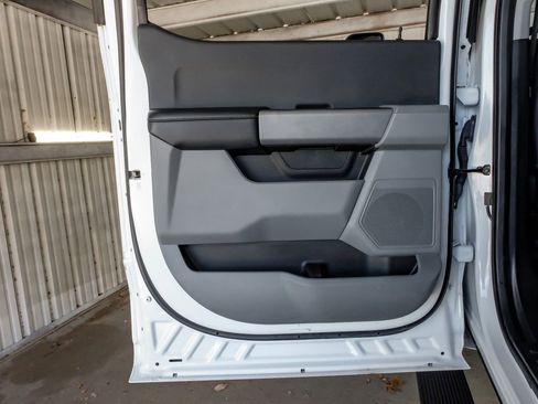 Used 2023 Ford F250 XL w/ STX Appearance Package image 45