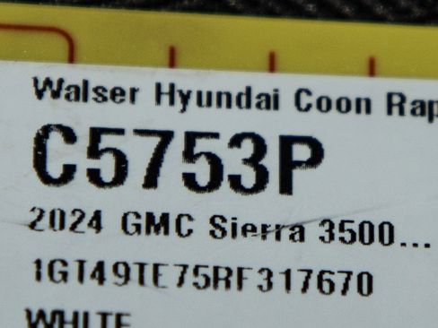 Used 2024 GMC Sierra 3500 SLE AWD/4WD image 32