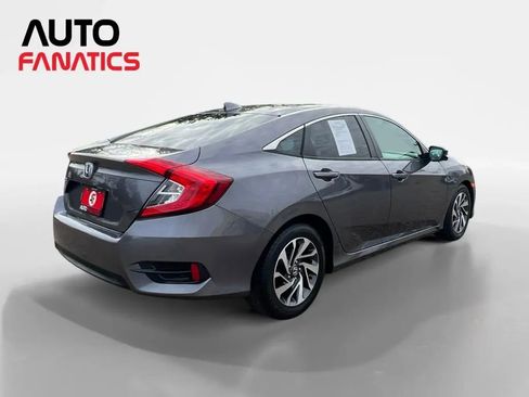 Used 2018 Honda Civic EX image 5