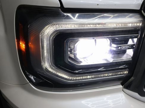 Used 2017 GMC Sierra 1500 SLT image 23