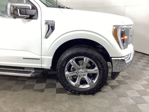 Used 2022 Ford F150 Lariat w/ Equipment Group 502A High AWD/4WD image 9