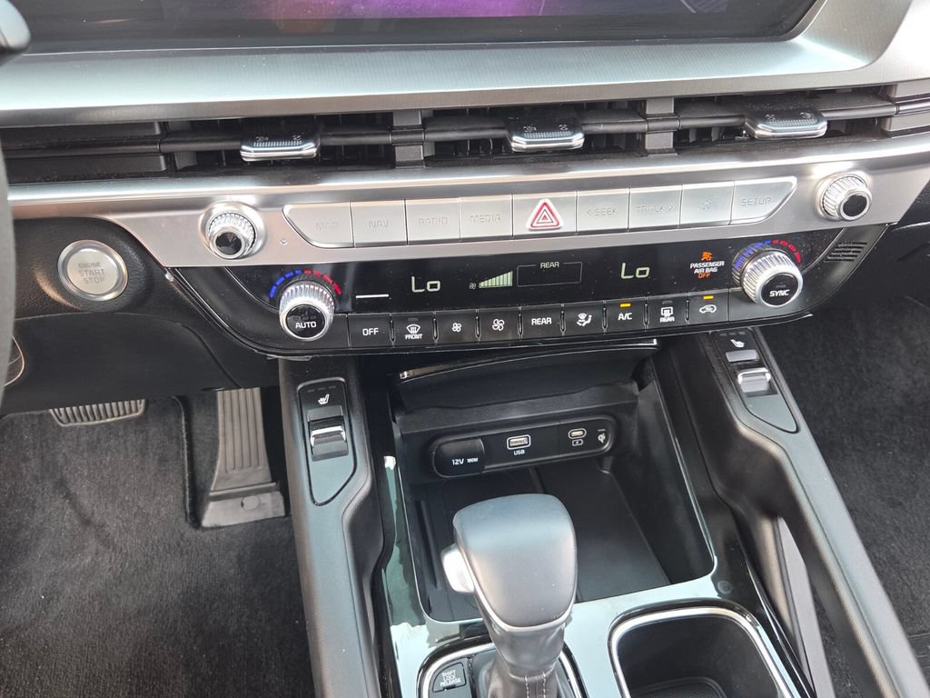 Used 2025 Kia Telluride S FWD image 20