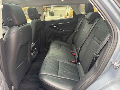 Used 2021 Land Rover Range Rover Evoque SE image 31