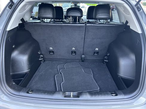 Used 2019 Jeep Compass Limited image 16