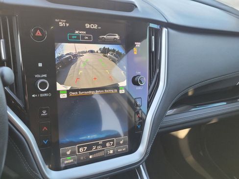 Used 2024 Subaru Outback Limited image 10