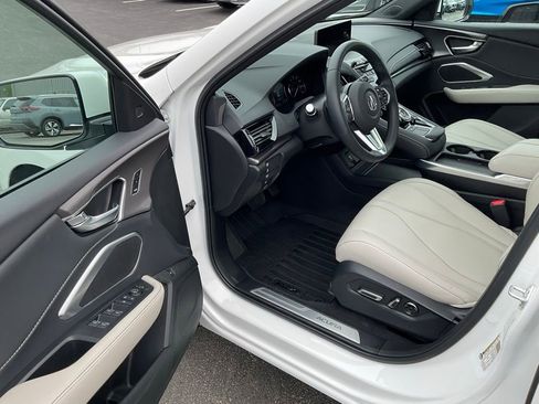 Certified 2026 Acura RDX SH-AWD image 9