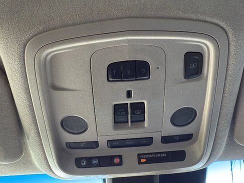 Used 2013 Cadillac XTS Platinum w/ Driver Assist Package image 21