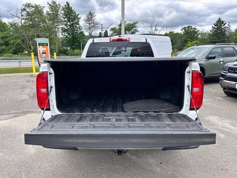 Used 2021 Chevrolet Colorado W/T w/ WT Convenience Package AWD/4WD image 13