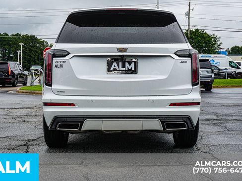 Used 2023 Cadillac XT6 Sport w/ Technology Package AWD/4WD image 12