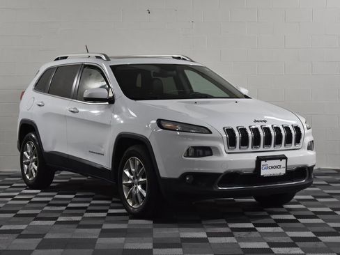 Used 2014 Jeep Cherokee Limited w/ Luxury Group image 8