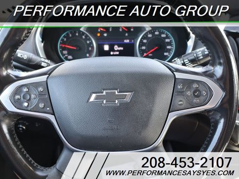 Used 2021 Chevrolet Traverse RS image 25