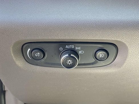 Used 2019 Chevrolet Traverse Premier AWD/4WD image 20