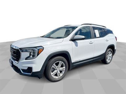 Used 2022 GMC Terrain SLE w/ Driver Convenience Package