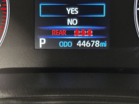 Used 2023 Toyota Corolla SE FWD image 23