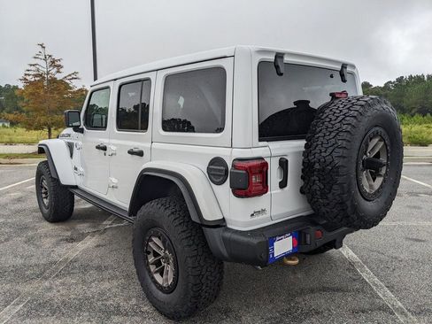 New 2025 Jeep Wrangler Unlimited Rubicon 392 image 21