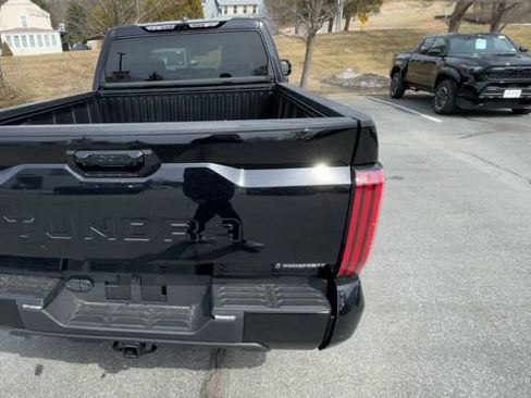 New 2026 Toyota Tundra Limited AWD/4WD image 7