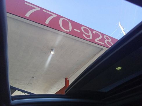 Used 2018 Chevrolet Malibu LT w/ Leather Package image 13