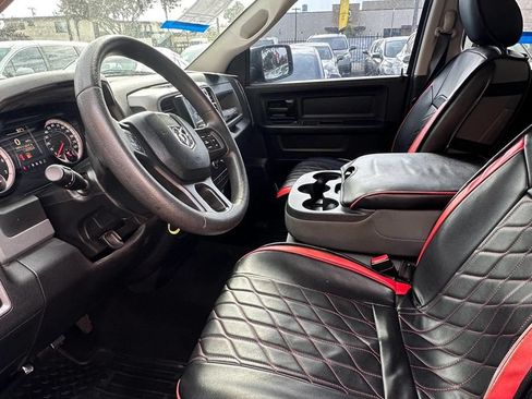 Used 2019 RAM 1500 Express AWD/4WD image 4