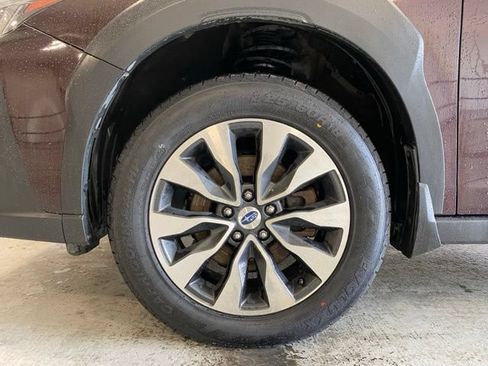 Used 2023 Subaru Outback Limited AWD/4WD image 5