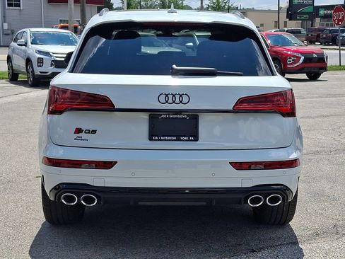Used 2021 Audi SQ5 Premium Plus w/ Premium Plus Package AWD/4WD image 3