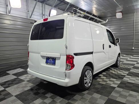 Used 2020 Nissan NV200 SV image 5